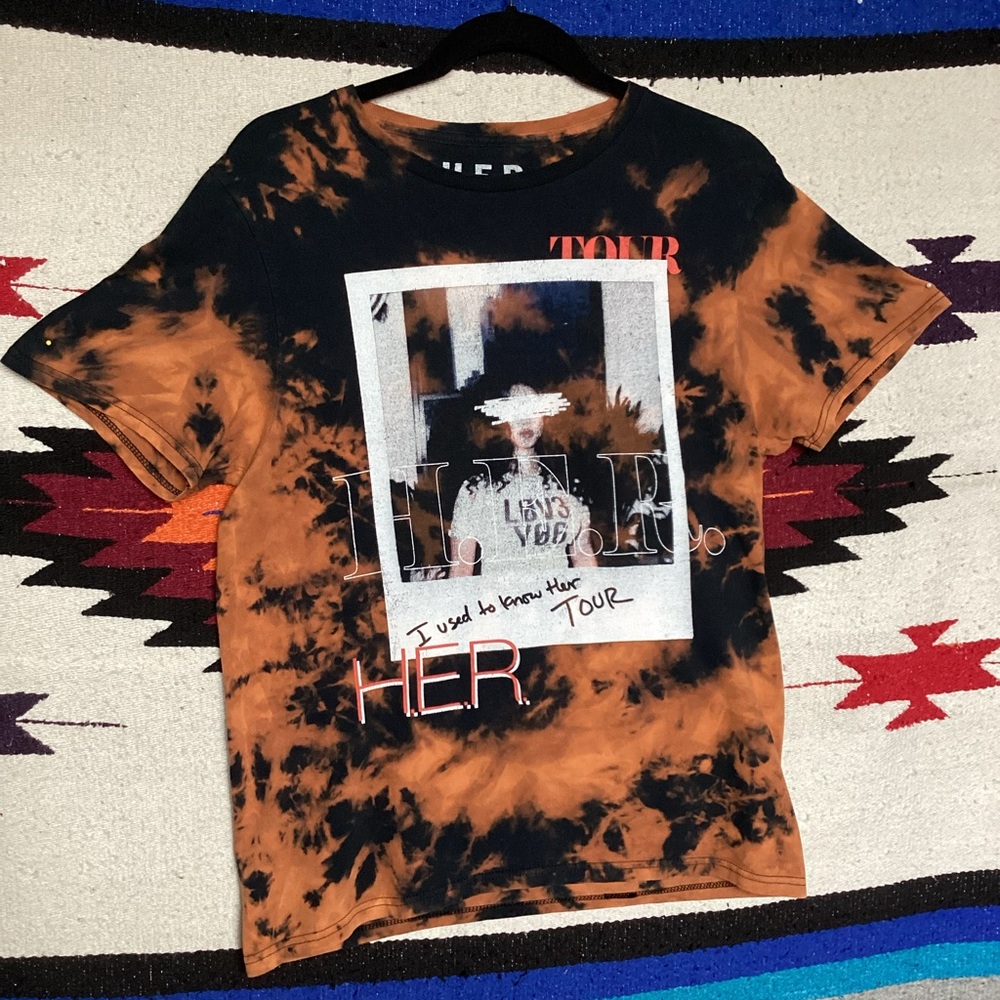H.E.R. I used to know her tie dye concert t shirt